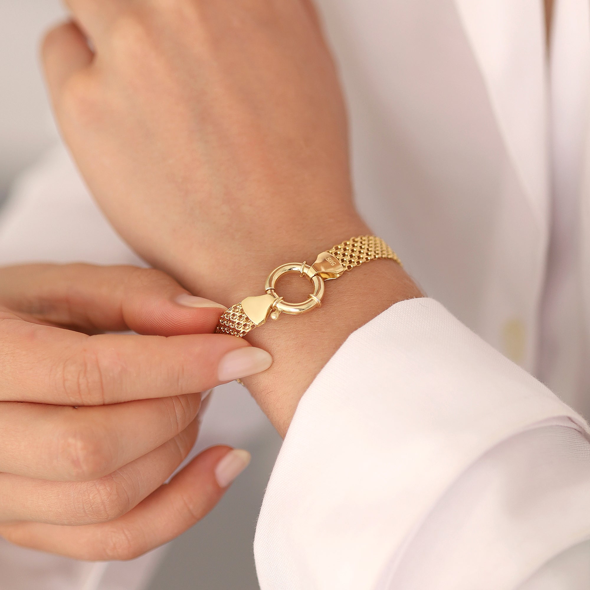 14k Gold | Bismarck Mesh Chain Bracelet with Sailor Lock